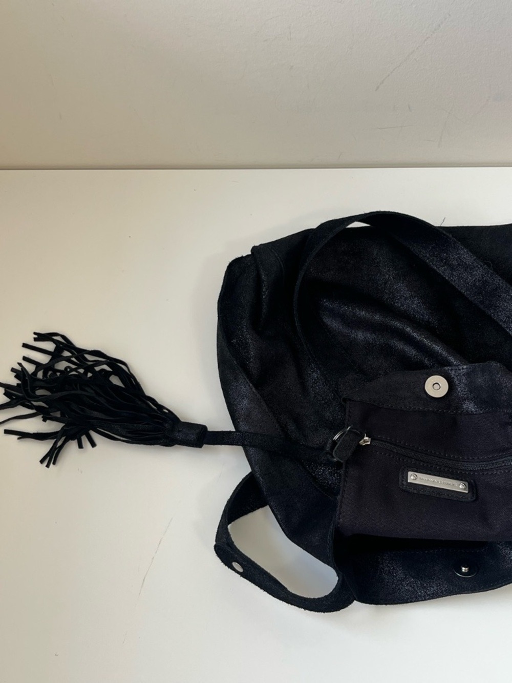 BANANA REPUBLIC Women Black Shimmer Leather Suede Tassel Tote Y2K 2010 - Picture 3 of 10